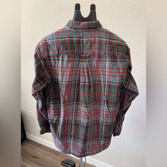 Redhead long sleeve shirt men’s size M has two pockets & button up - Picture 5 of 8